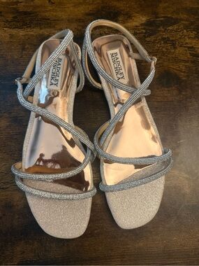 Badgley Mischka Silver Glitter Strappy Slingback Sandals
